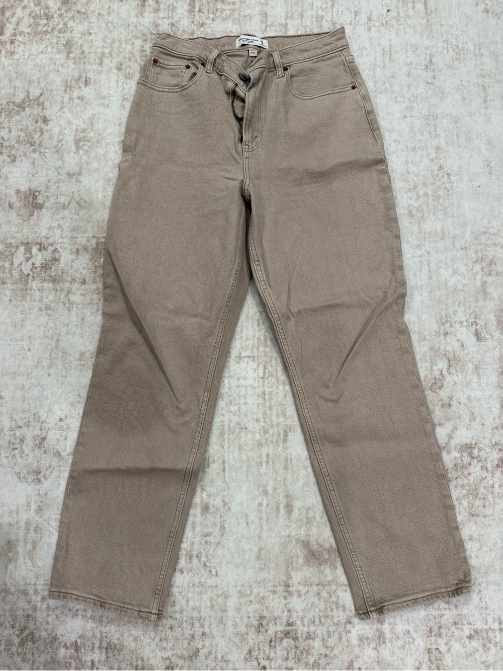 Taupe 90s Straight-Leg Jeans